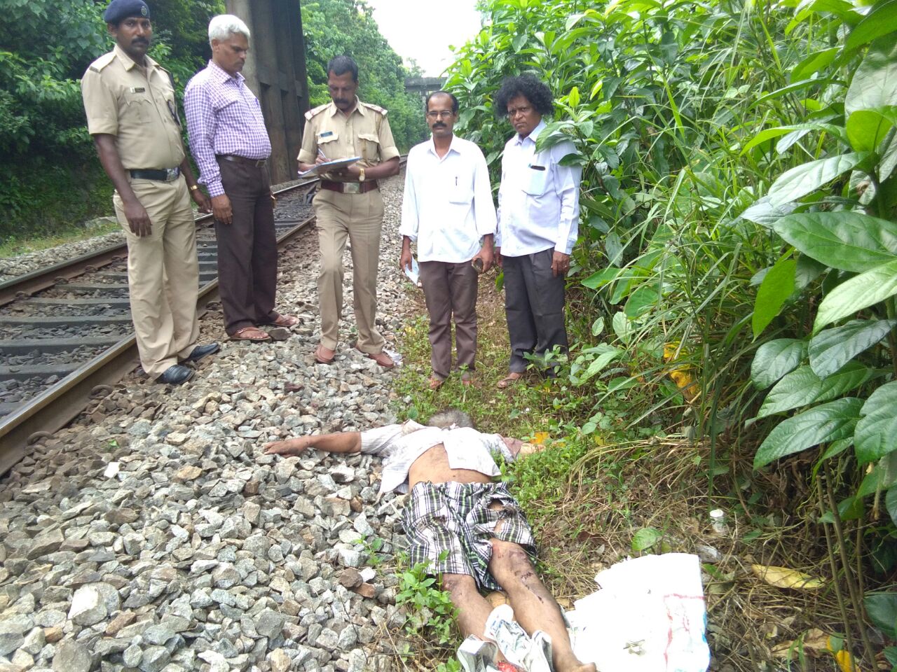 Dead body found near Indrali Railway track this moring.